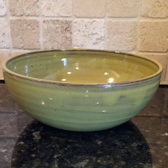 Seagrove North Carolina Olive Green Pottery Bowl - Picture 4 of 15